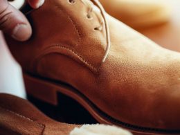 Jak wyczyścić buty z zamszu i odzyskać ich pierwotny blask